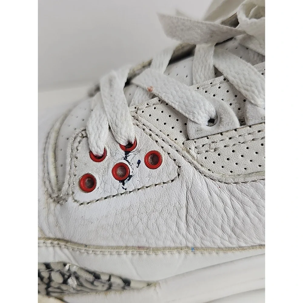 2017 Nike Air Jordan 3 Retro White Red Black 923096-101 Size 12